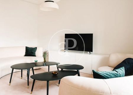 Flat for rent in Almagro (Madrid) - Photo 2