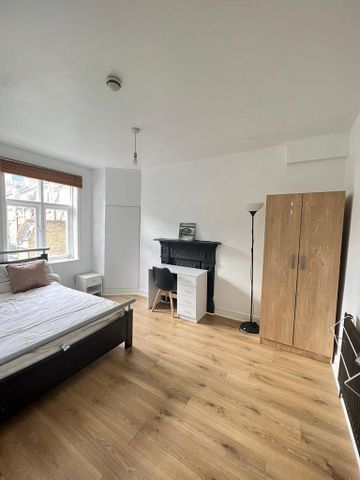 8 bedroom terraced house to rent - Photo 3