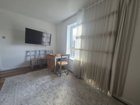 Crefeld Close, W6, London - Photo 2