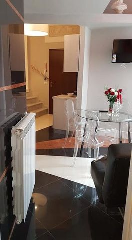 Via dei Martiri del Popolo, Florence, Tuscany 50122 - Photo 4