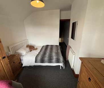 4 bedroom house to rent - Photo 3