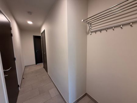 Instapklaar appartement met 2 slaapkamers en terras - Photo 5