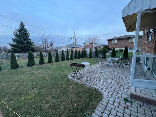 For Lease - 5 Marlbank Road Unit# #Basement, Toronto, Ontario - Photo 1