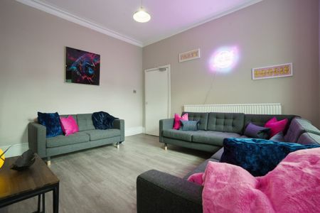 1 bed Shared House for Rent - Photo 3