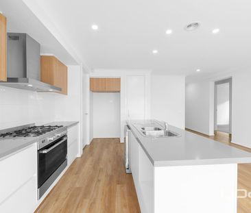 5 Faulks Street, Bonnie Brook, Vic 3335 - Photo 5