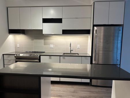 For Lease - 4065 Confederation Parkway Unit# 316, Mississauga, Ontario - Photo 2