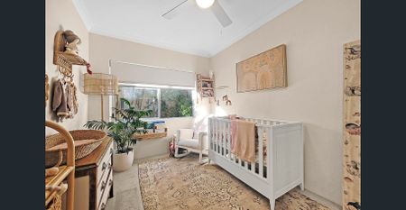 Bright, modern and ideal location - Photo 5