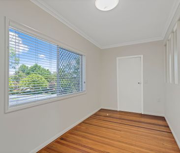 Freshly Renovated Ground-Floor Gem in the Heart of Nambour - Photo 4