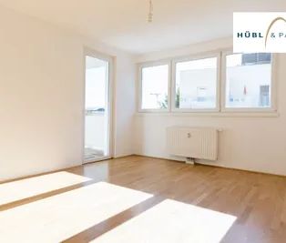2-Zimmer-Wohnung mit Küche und Loggia | Panorama-Pool, Dachterrasse & Sauna - Photo 1