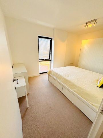 Room in a Shared Flat, Clubhouse Apartments, E14 - Photo 3