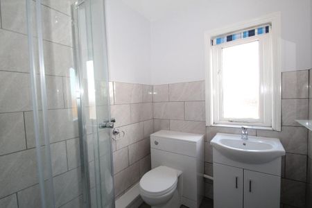 1 bedroom house of multiple occupation to rent - Photo 5