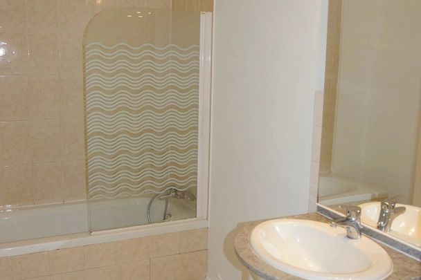 LOCATION GRAND 3 PIECES NICE CENTRE - Photo 1