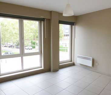 Ruim 2 slpk. appartement met garage in centrum Hasselt - Photo 6
