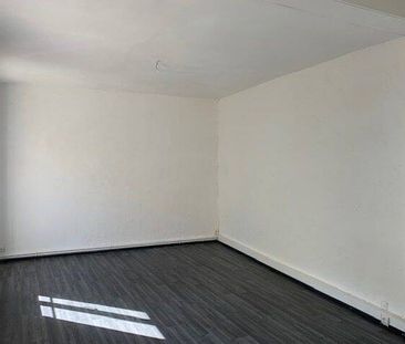 Location appartement 2 pièces 42 m² à Vienne (38200) - Photo 2