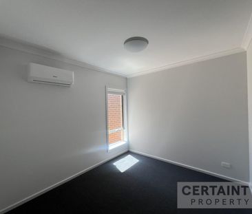 One-of-a-Kind 3 bedroom Family Home with 3 Ensuites in Truganina - Photo 4