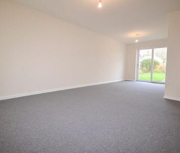 Wentworth Close, Bexhill On Sea, TN40 2PQ - Photo 2