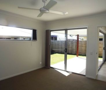 Modern 4 Bedroom Family Home in a Quiet Pocket - Photo 3