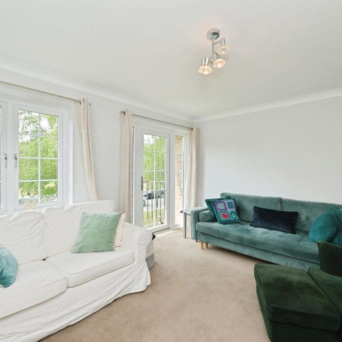 Park View, Hoddesdon - Photo 1