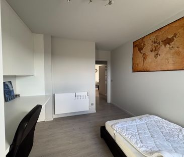 Instapklaar ruim 3 slpks appartement in Genk. - Photo 5