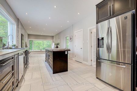 For Lease - 53 Forest Grove Drive, Toronto, Ontario - Photo 3