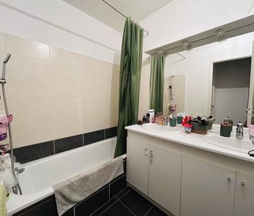 Location Maison 4 pièces 83m² VOUNEUIL SOUS BIARD 86580 - Photo 4