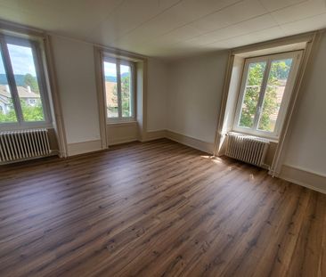Grand appartement de 4,5 pièces avec ascenseur au centre du village - Photo 1