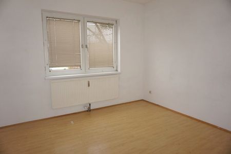 Große 4-Zimmer Wohnung in WELLA Straße 4a Luftenberg TOP 32! PROVISIONSFREI! - Photo 3