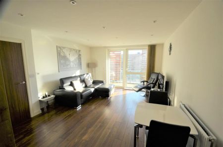 1 bedroom apartment to rent - Photo 2