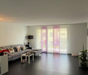 2.5 Zimmer, 81 m², 1. Stock - Photo 5