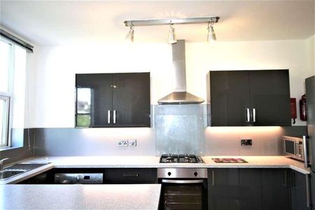 Old Lansdowne Road, West Didsbury, Manchester, M20 - Photo 3