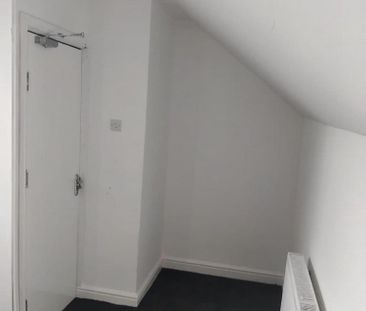 4 bedroom house to rent - Photo 3