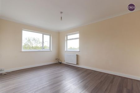 Balmoral Road, Watford, Hertfordshire, WD24 - Photo 4