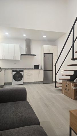 Atico en alquiler en Malaga - Photo 5