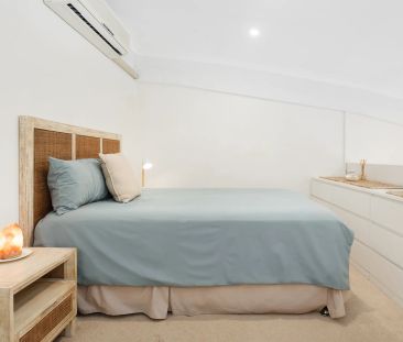 Relaxed Living Just a Stroll to the Beach - Photo 2