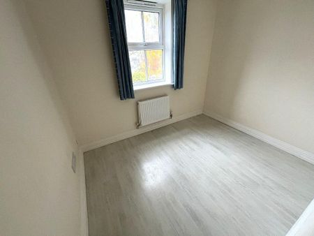 3 bedroom detached house to rent - Photo 3