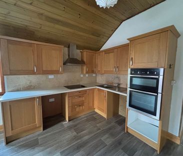 Cheddar Road, Axbridge, Somerset - Photo 4