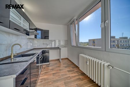 Pronájem bytu 3+1 v osobním vlastnictví 72 m², Kolín - Photo 4