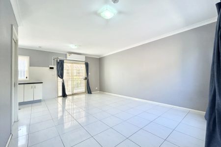 2/31 Livingstone Road, Lidcombe. - Photo 5