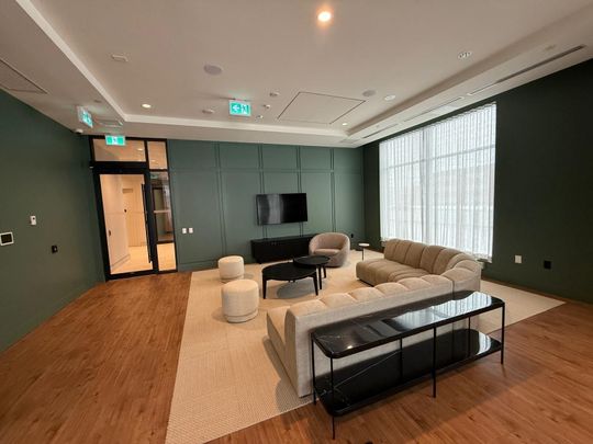 For Lease - 20 All Nations Drive Unit# 925, Brampton, Ontario - Photo 1