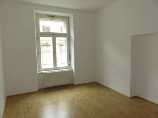 +++ TOP LAGE +++ Helle 2,5-Zimmer-Wohnung mit hervorragender Infrastruktur nahe Jakominiplatz - Photo 1