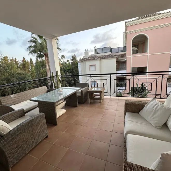 Alquiler de piso en Calle 01d Nva Andaluc, 84 t - Photo 1