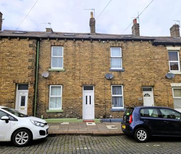 3 bedroom terraced house to rent - Photo 4