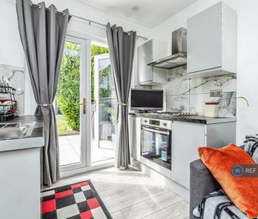 1 bedroom detached house to rent - Photo 1