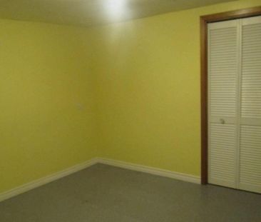 For Lease - 45 Regency Crescent Unit# Bsmt, Whitby, Ontario - Photo 2