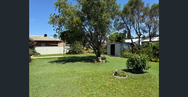 Charming Family Home in Heatley - Photo 1