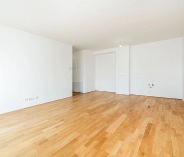 Erstbezug ab Juni! Gut aufgeteilte 3-Zimmer-Balkonwohnung im 13. Be... - Photo 1