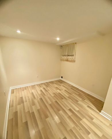 For Lease - 18 King George Road Unit# Basement, Toronto, Ontario - Photo 3