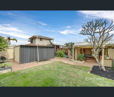 1 Oaklands Avenue, Halls Head, WA 6210 - Photo 5