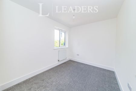 4 bedroom house to rent Maypole Road, Ashurst Wood, RH19 - Photo 4