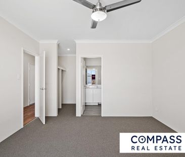 Brand New 5x2 Modern Home - Photo 3